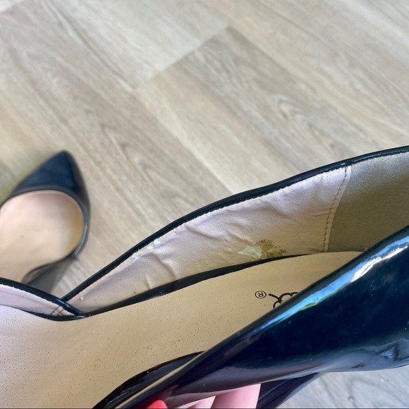 Qupid Black Patent Leather Style Pointed Toe Heels - Picture 9 of 11